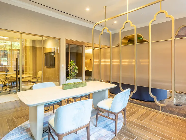 Resident Lounge