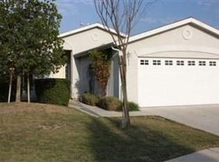 2245 Golden Ave, Clovis, CA 93611