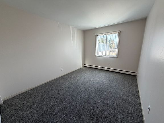 5th image of 1674 Shawano Ave #23