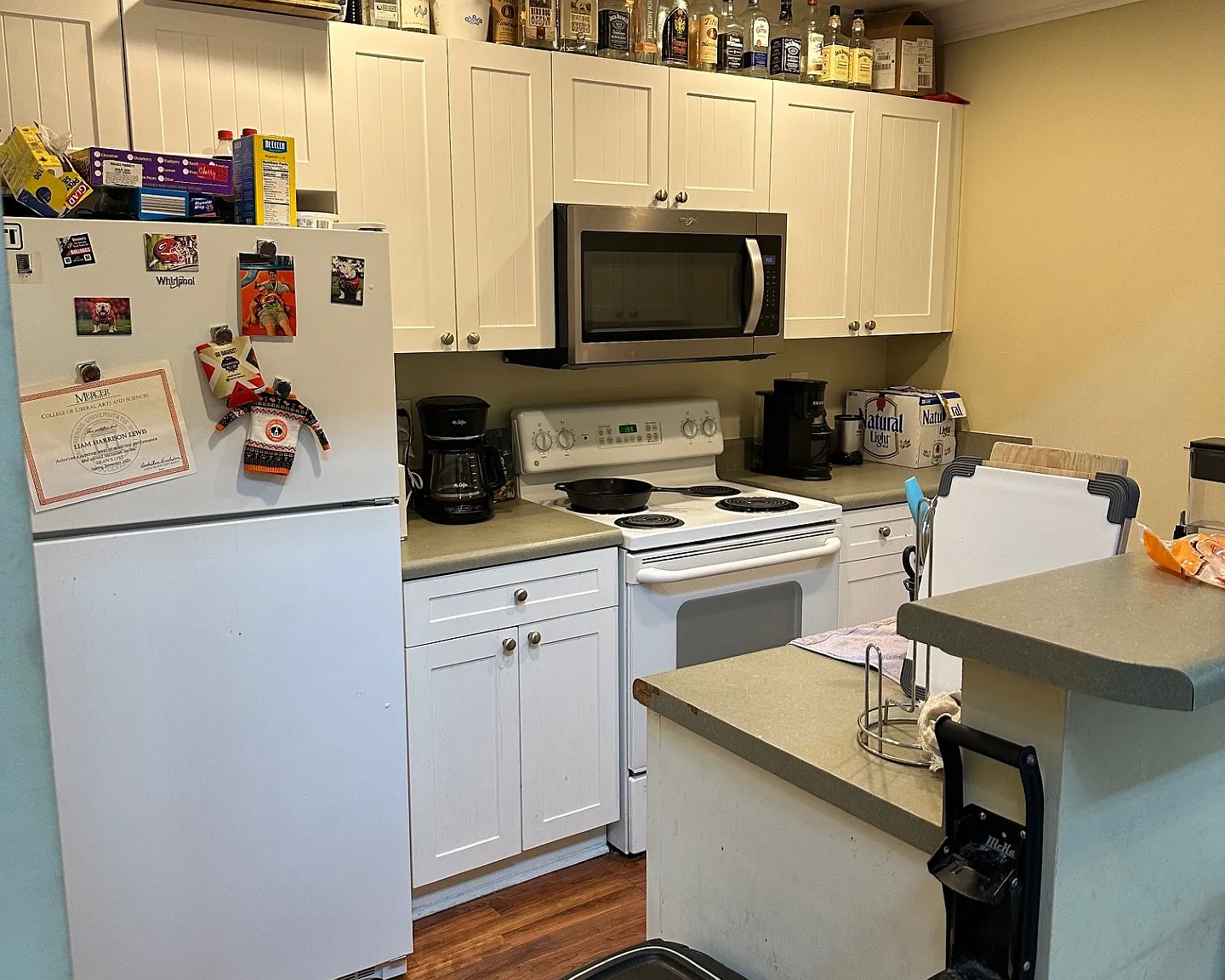 4 bed, 1754 sqft, $3,000 — Photo 2