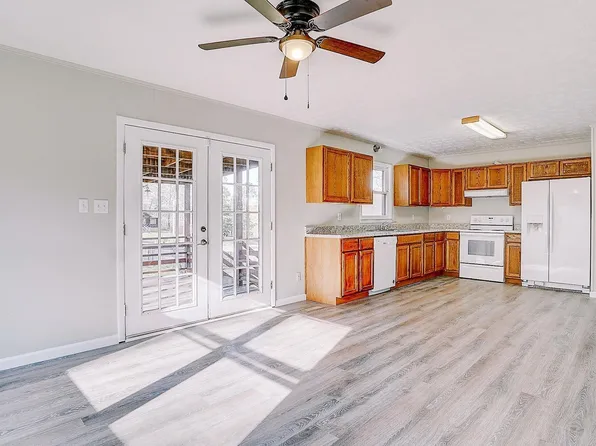 603 W 62nd St, Anniston, AL 36206