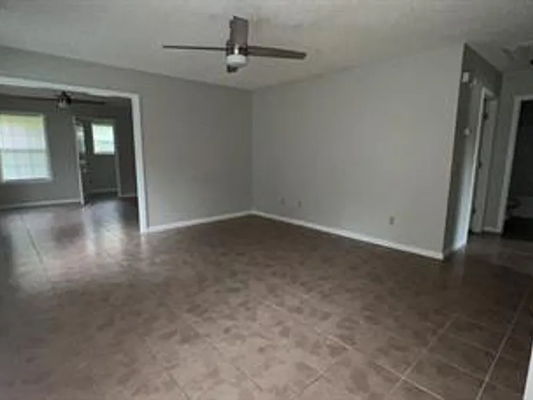44 Webb Ct NE — Photo 11