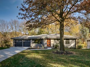 2805 S 102nd St, Omaha, NE 68124