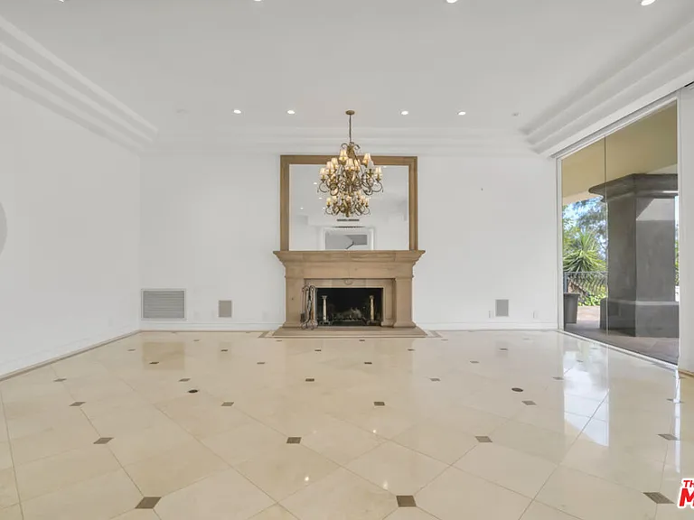 10557 Rocca Pl — Photo 10