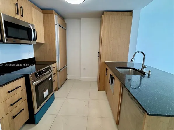 10275 Collins Ave APT 316, Bal Harbour, FL 33154