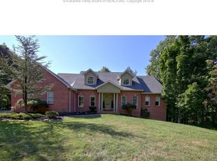 104 Wild Turkey Rd, Charleston, WV 25304
