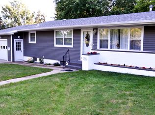 905 20th St NW, Minot, ND 58703