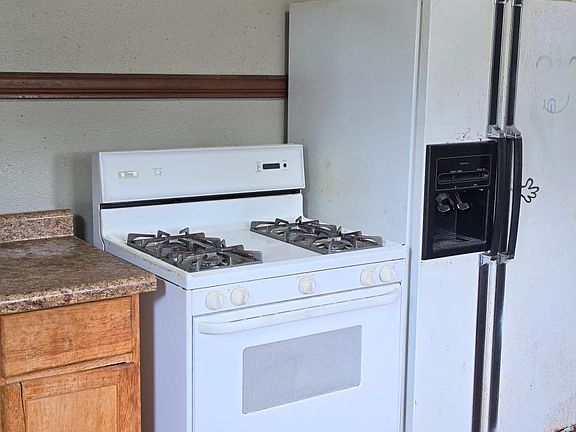 5th image of 53 20th Ave S