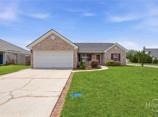 14 Binnacle Ln, Port Wentworth, GA 31407