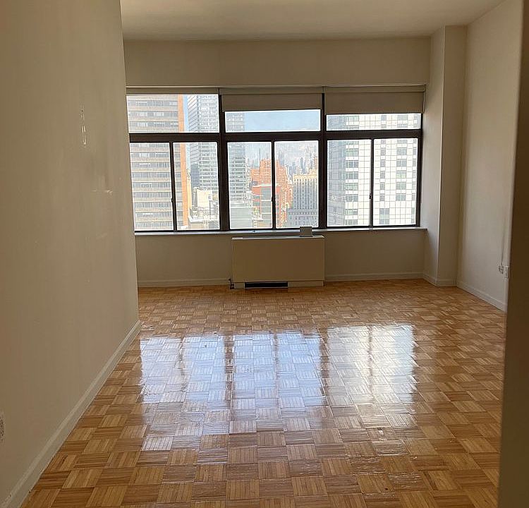 1st image of 90 Washington St APT 9A