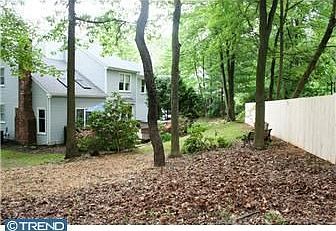 3rd image of 403 William Salesbury Dr