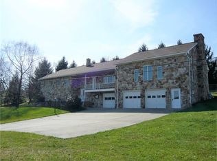 251 Friendsville Rd, Addison, PA 15411