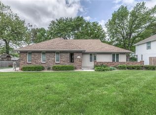 7224 Hardy St, Overland Park, KS 66204