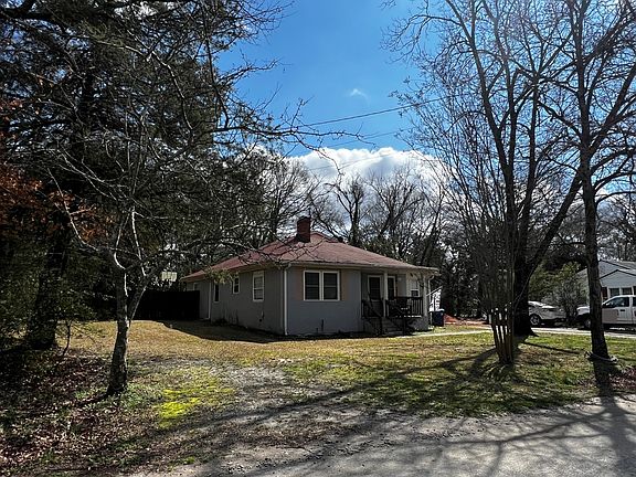 2nd image of 249 Georgia Ave