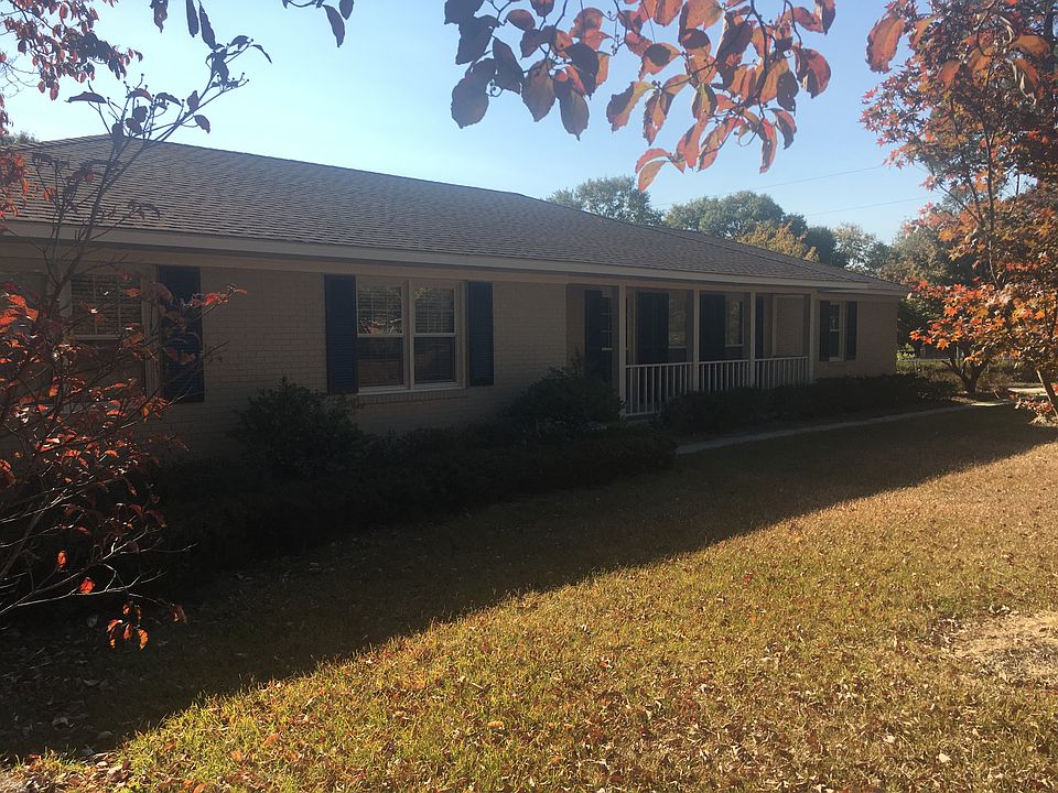 1st image of 229 Brookwood Dr