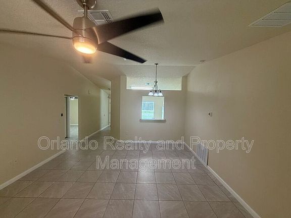 5th image of 1726 Pine View Ave
