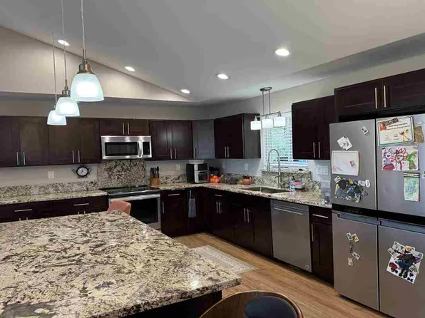 15-1682 15th Ave, Keaau, HI 96749