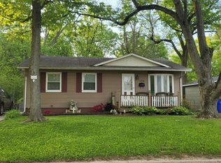 136 Phillips Dr, Decatur, IL 62521