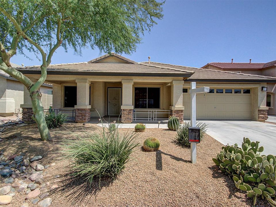 1st image of 44808 W Juniper Ave