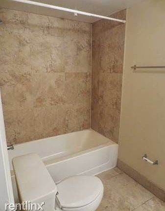 01515_lQWVYoe17gC_600x450