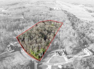 Indian Hills Rd, Oneida, TN 37841