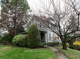 232 Edge Hill Rd, Milton, MA 02186