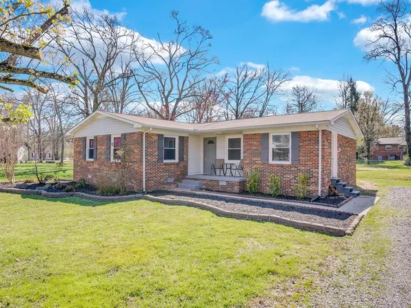 957 Sunnymeade Dr, Cookeville, TN 38501