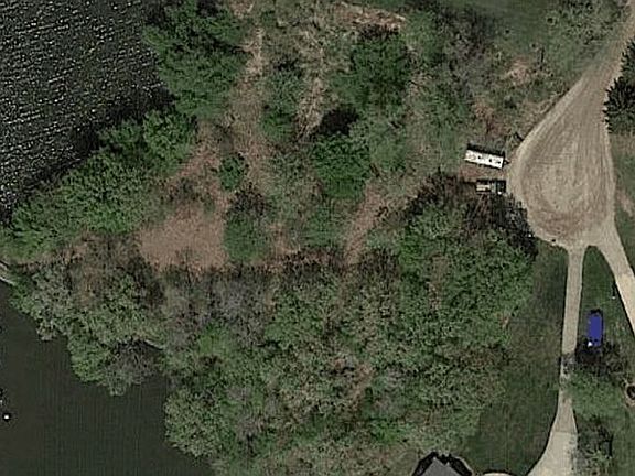 3rd image of 3176 Wynns Mill Ct
