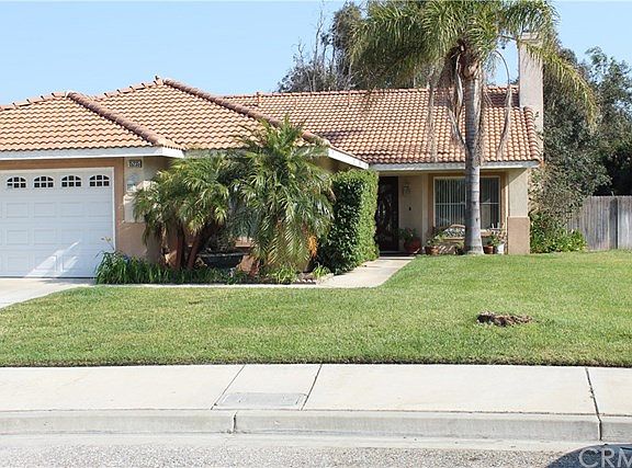 2nd image of 15235 Carob Ln
