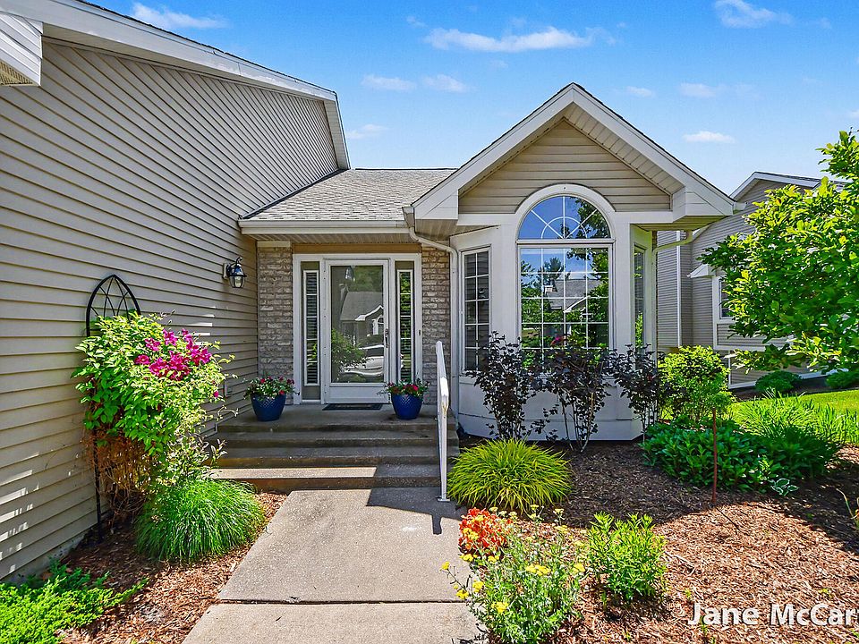 1st image of 2338 Whimbrel Ct NE