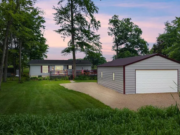 N4580 Elm Street, Princeton, WI 54968