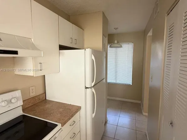 1033 Coral Club Dr #1033, Pompano Beach, FL 33071