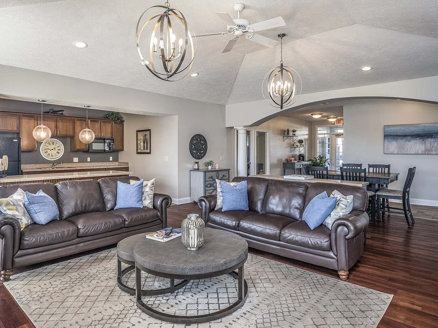 Arbors at Turnberry — Photo 4