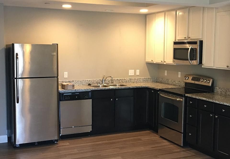 1st image of 710 N College Ave APT 406