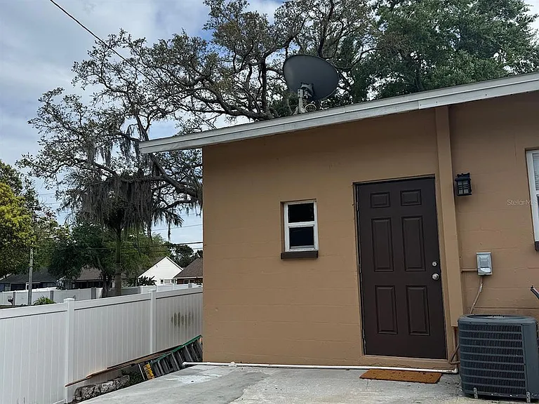 623 Beckett Way #B — Photo 18