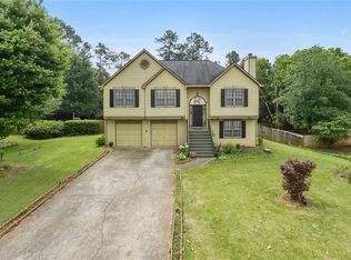 3520 Wake Robin Way, Cumming, GA 30028