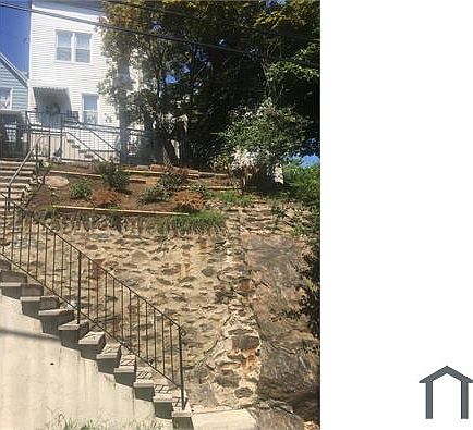 1st image of 169 Fillmore St Floor 1