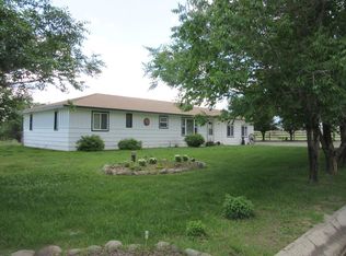 16 Absoraka Dr, Cody, WY 82414