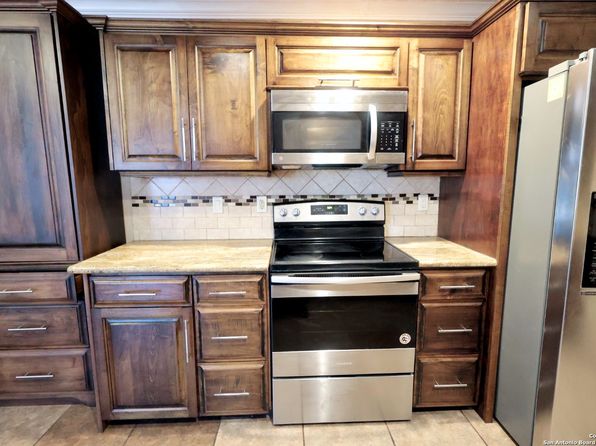 3647 Cameron Springs, San Antonio, TX