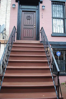 Rented by Urban Ambiance | media 56