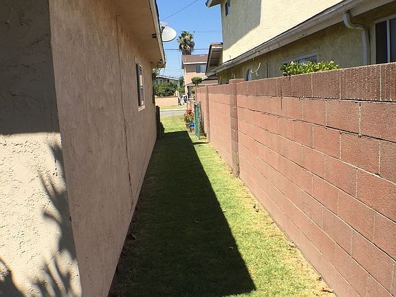 3rd image of 11844 Hermosura St