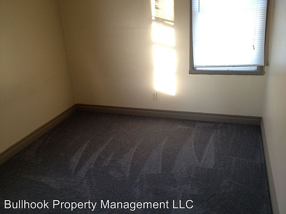 2nd image of 506 Montana Ave APT 3