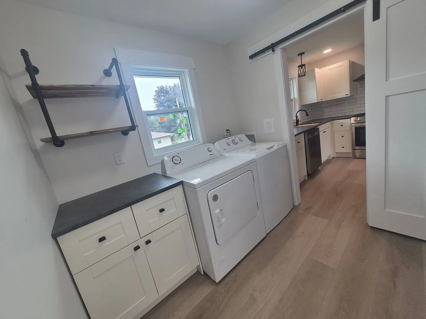 Fully Remodeled Home in Great Location — Photo 4