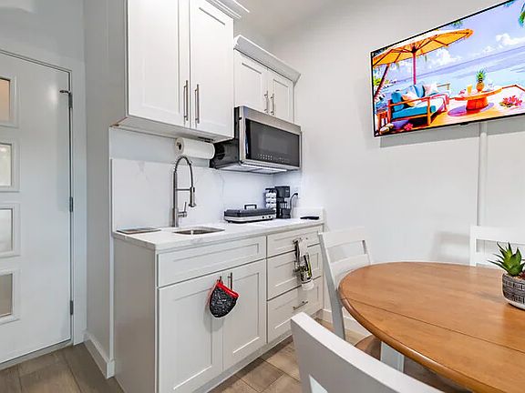 Kitchenette
