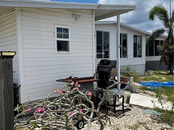 5th image of 17801 Eglantine Ln