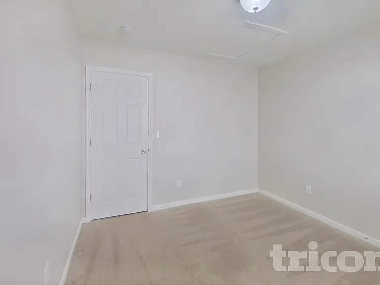1347 Braveheart Ln — Photo 11