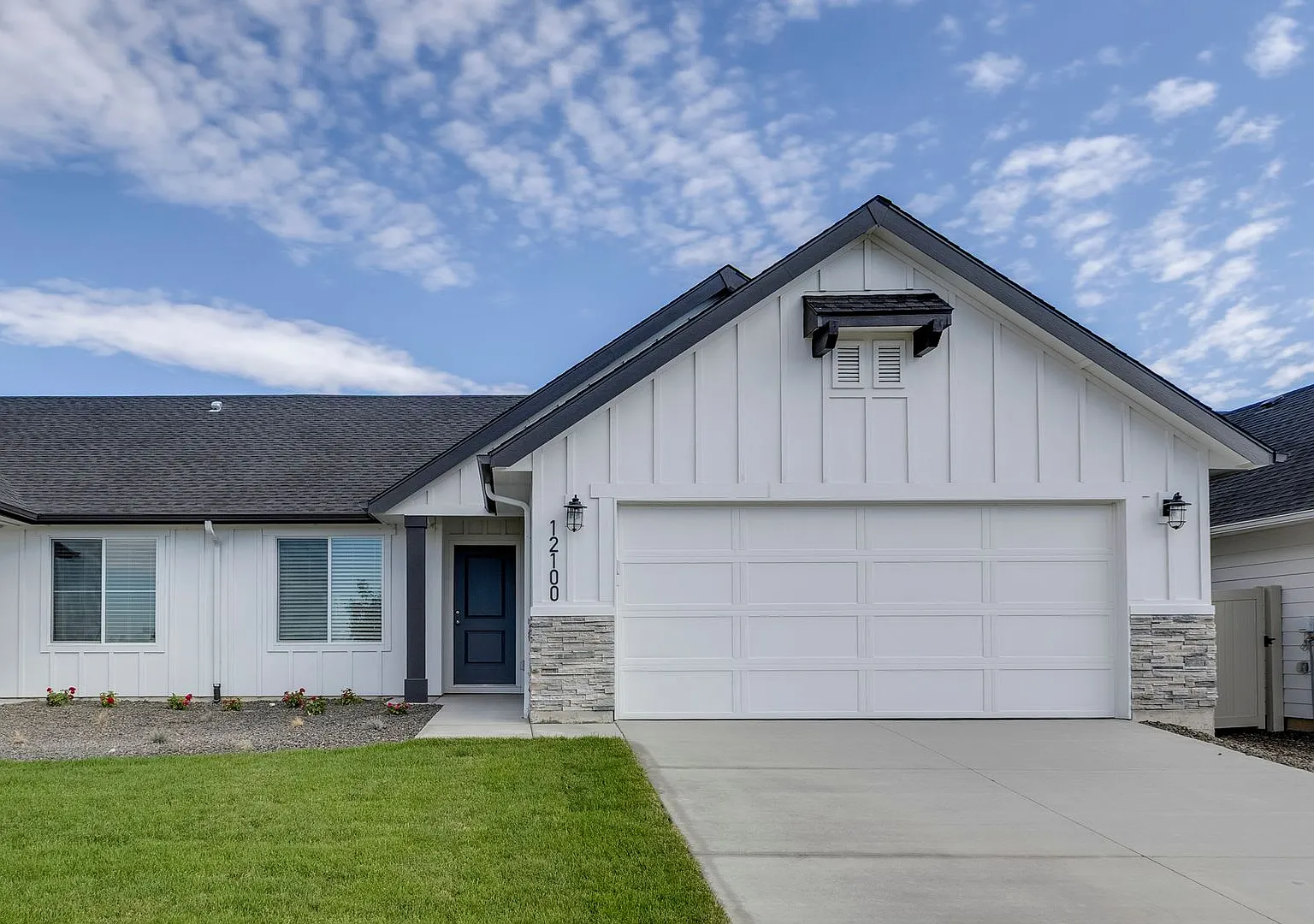 Charming Attached Townhome in Nampa at an Incredible Price! — Photo 1