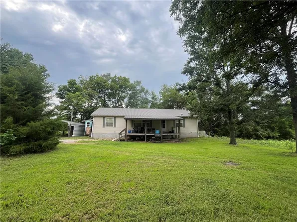 11112 NE County Road 3003, Adrian, MO 64720