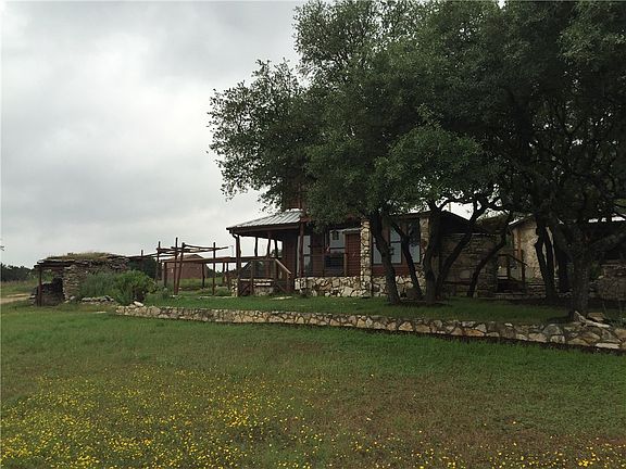 2nd image of 450 E Skyline Acres
