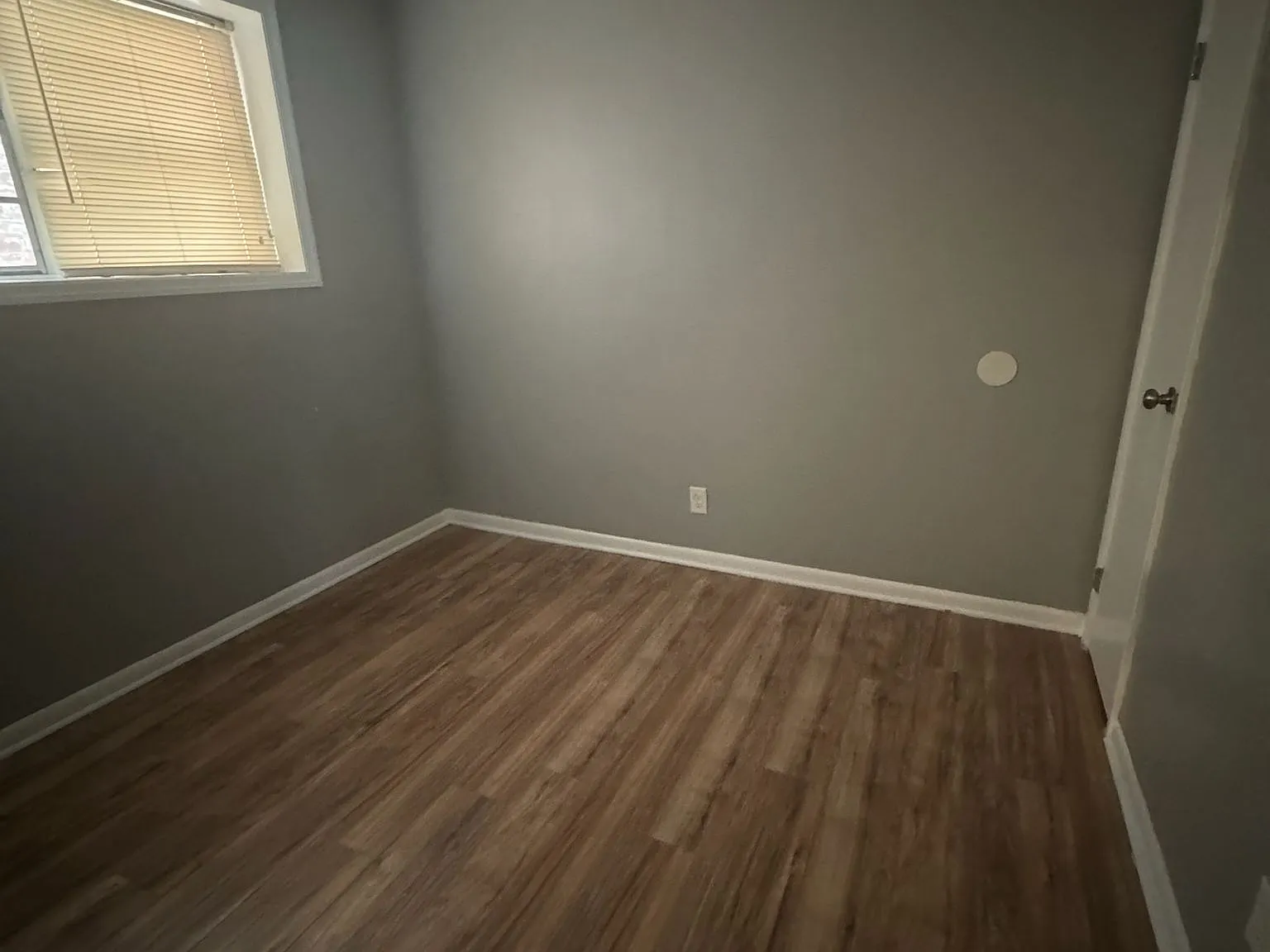 2 bed, $1,975 — Photo 4